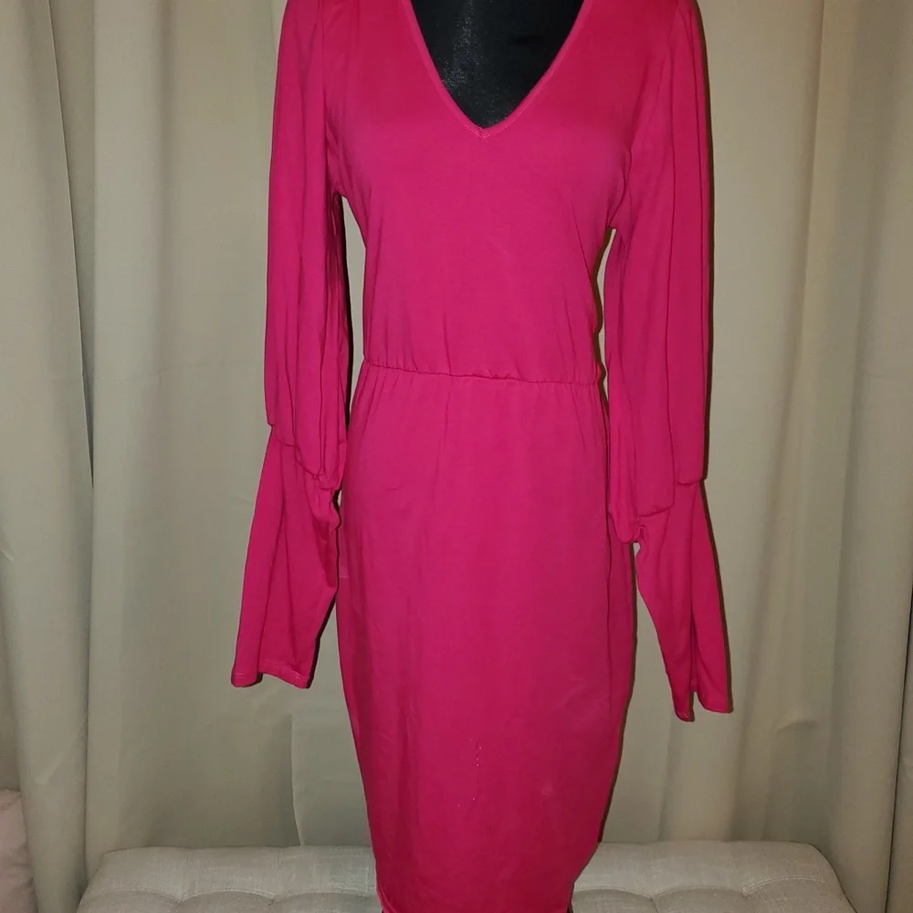 Rebdolls Pink V Neck Midi EUC 2X - Picture 2 of 4